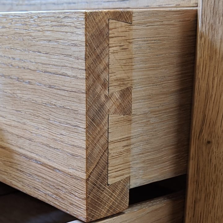 Detail of the half blind dovetails on the drawers